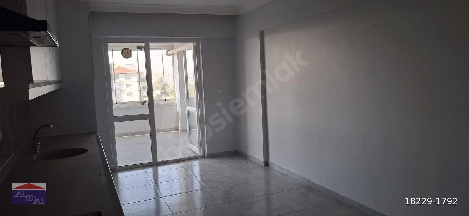 983bf3b1-be98-4b27-92e2-037fefa30662