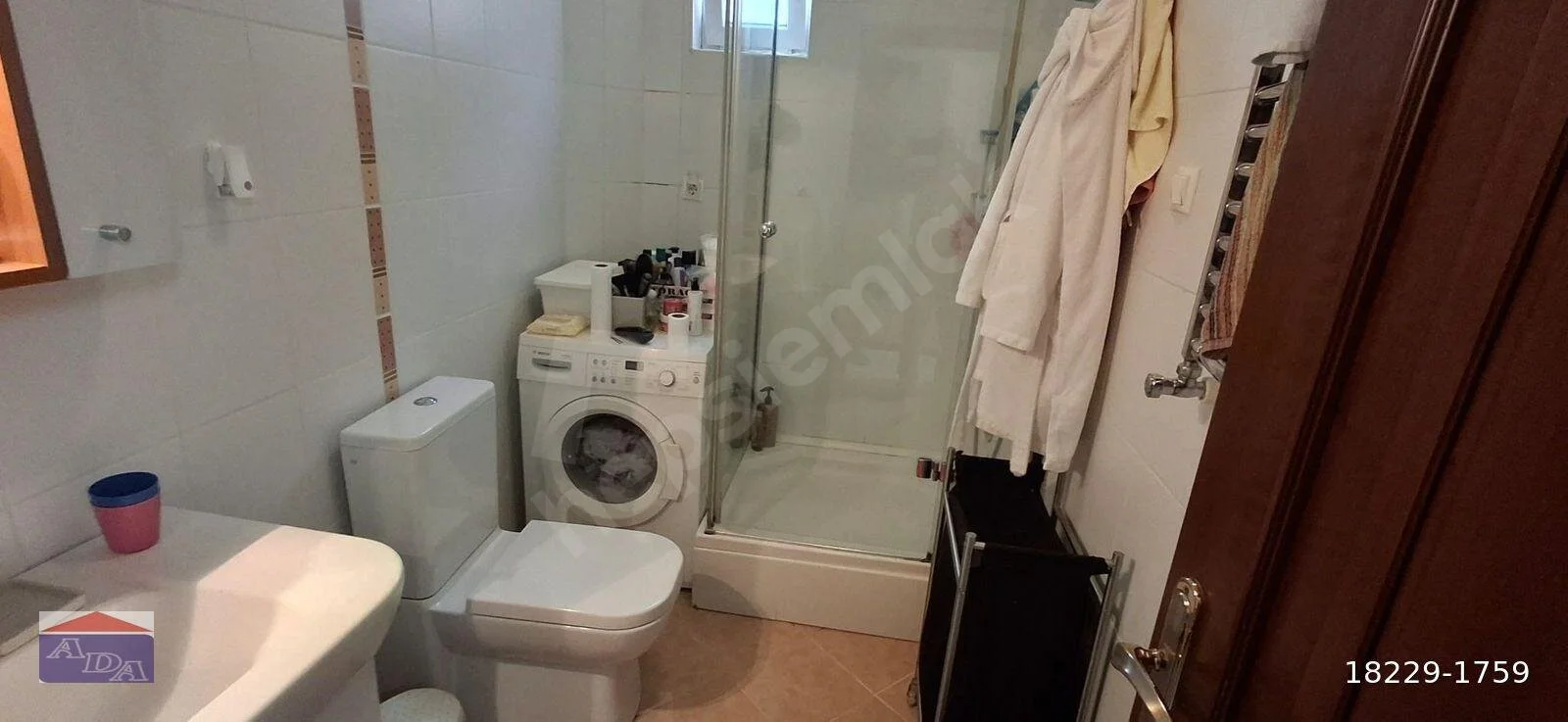 Esat Başçavuş Sokakta 3+1 Yapılı Kombili Otoparkı Ön Cephe Daire-11