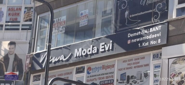 İzmir Caddesi Sümer Sokağı Köşesinde Ön Cephe 1+1 Ofis