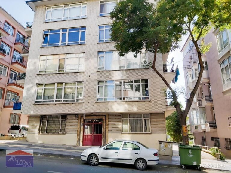 Tunalı Caddesin’de Ön Cephe 3+1 Kombili Daire